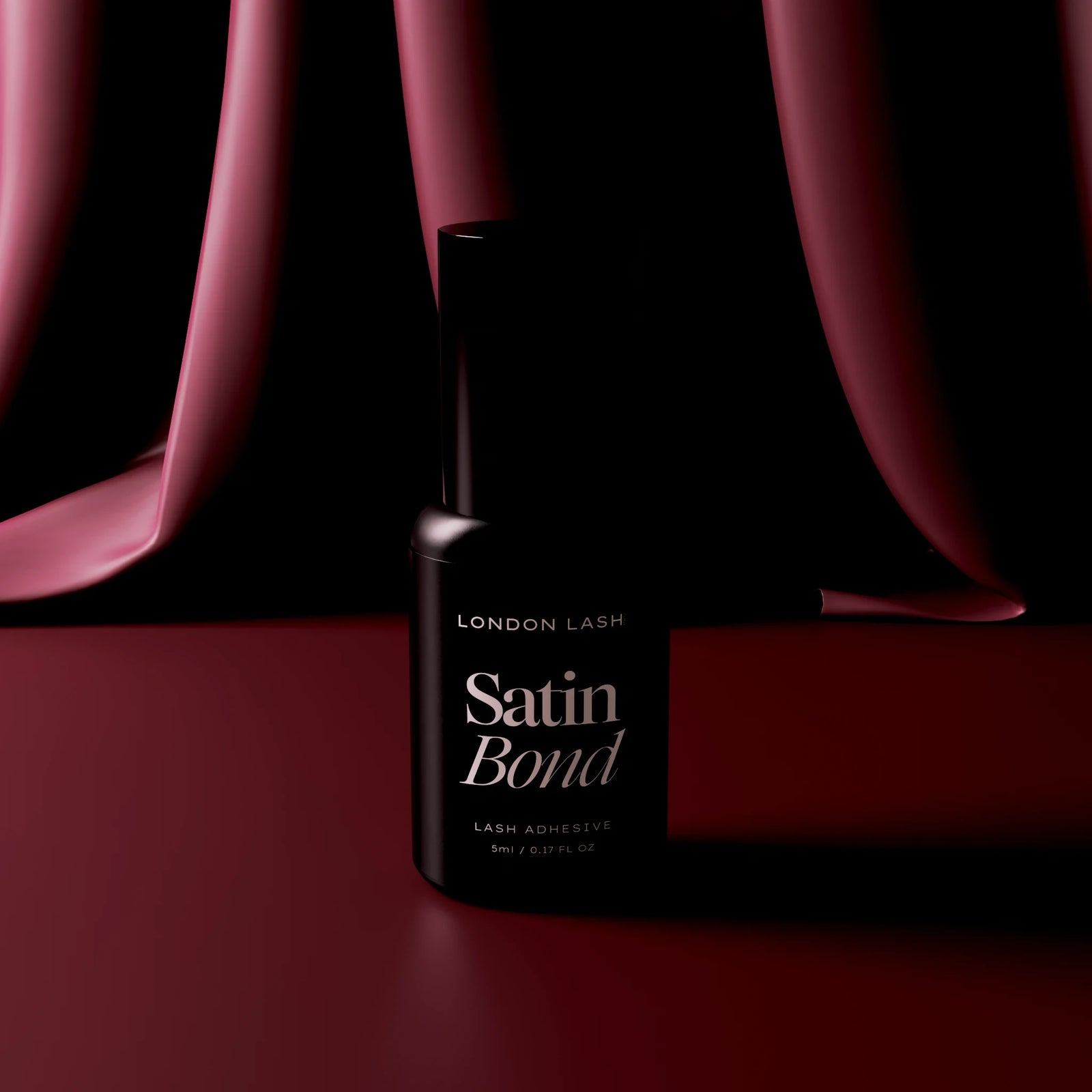 Cola de Pestanas Satin Bond