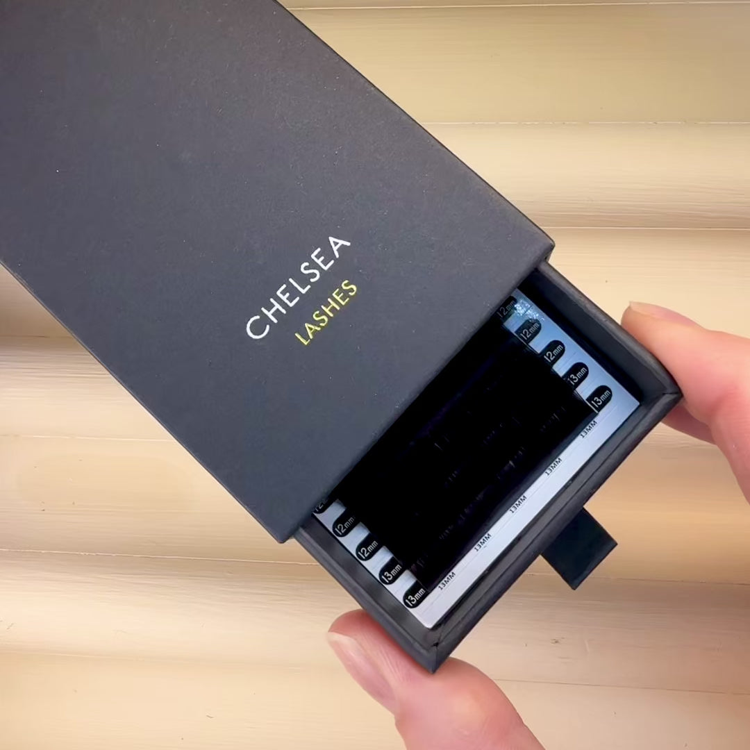 Classic Chelsea Lashes 0.15